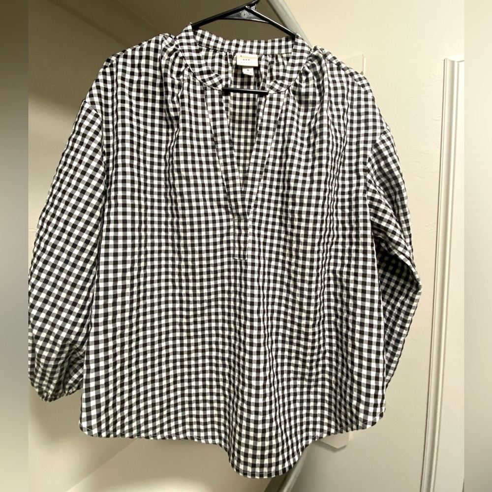 A New Day black and white top